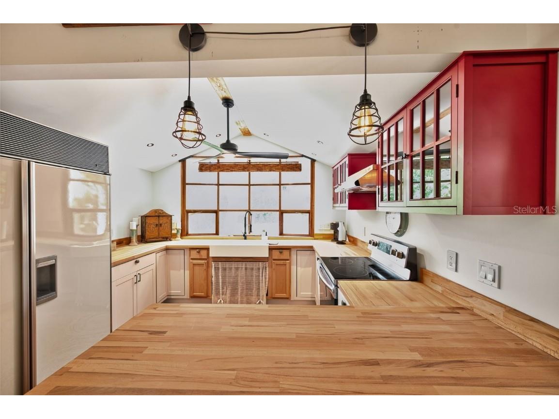 5416 Delette Avenue S Saint Petersburg FL 33707 TB8415092 image10