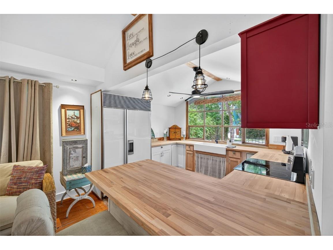 5416 Delette Avenue S Saint Petersburg FL 33707 TB8415092 image11