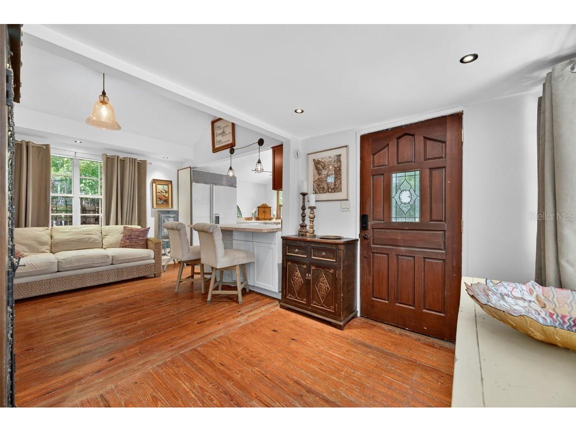 5416 Delette Avenue S Saint Petersburg FL 33707 TB8415092 image13