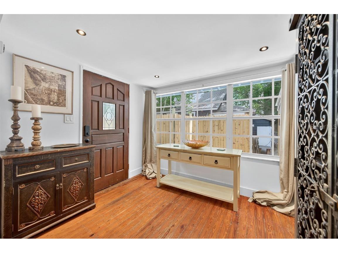 5416 Delette Avenue S Saint Petersburg FL 33707 TB8415092 image14