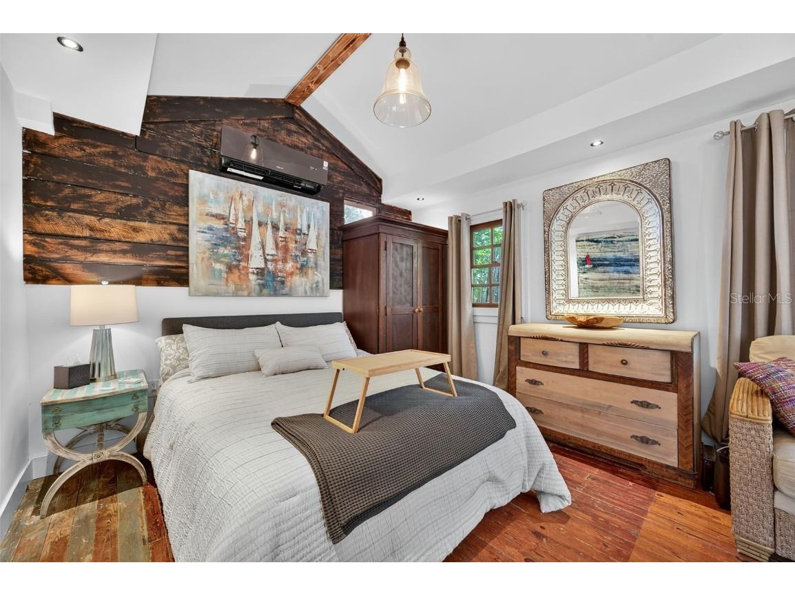 5416 Delette Avenue S Saint Petersburg FL 33707 TB8415092 image17