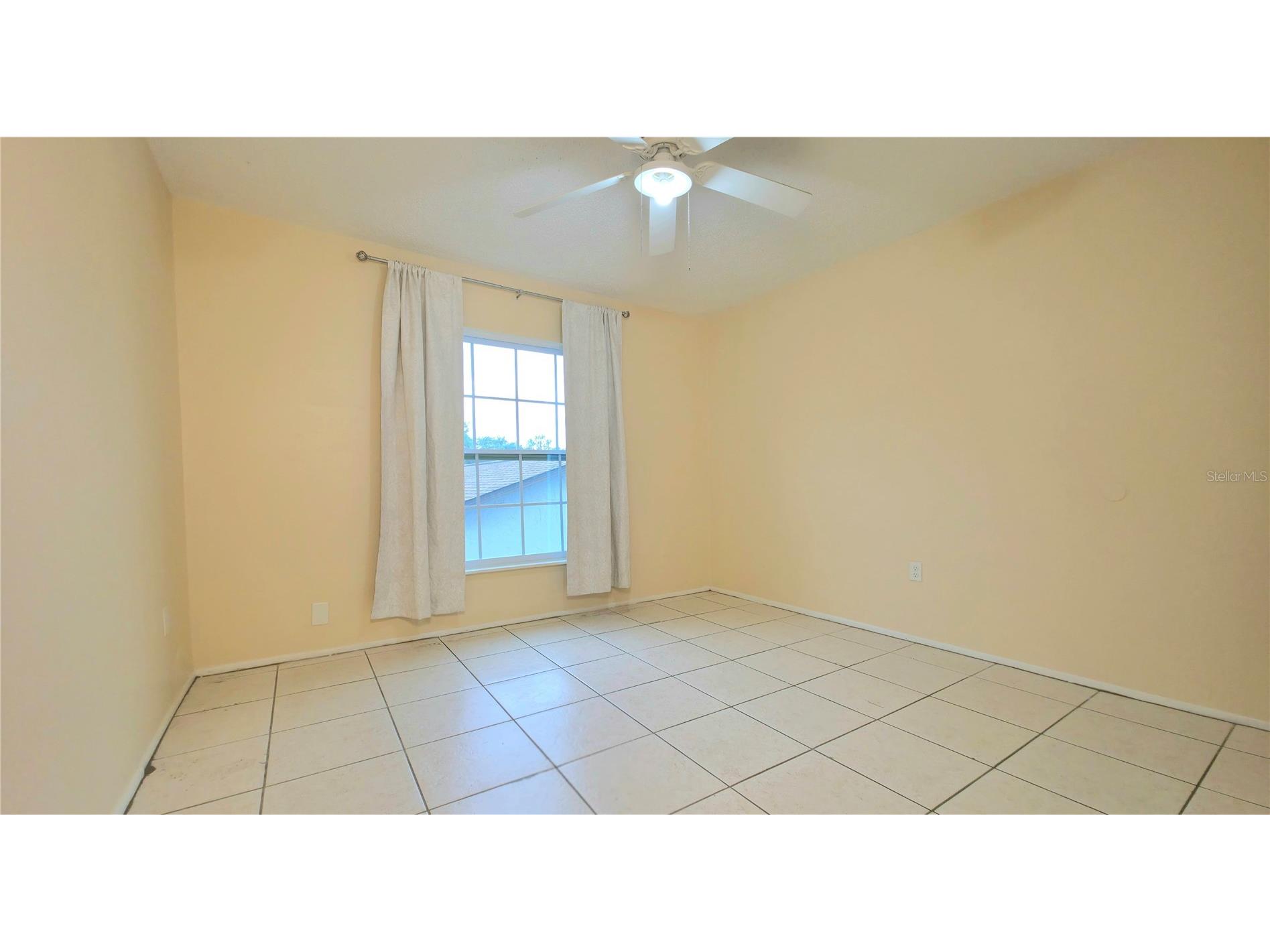 5416 Desoto Place Sarasota FL 34234 A4678457 image11