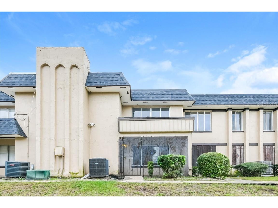 5417 Fairwood Way #304 Orlando FL 32808 O6255430 image1