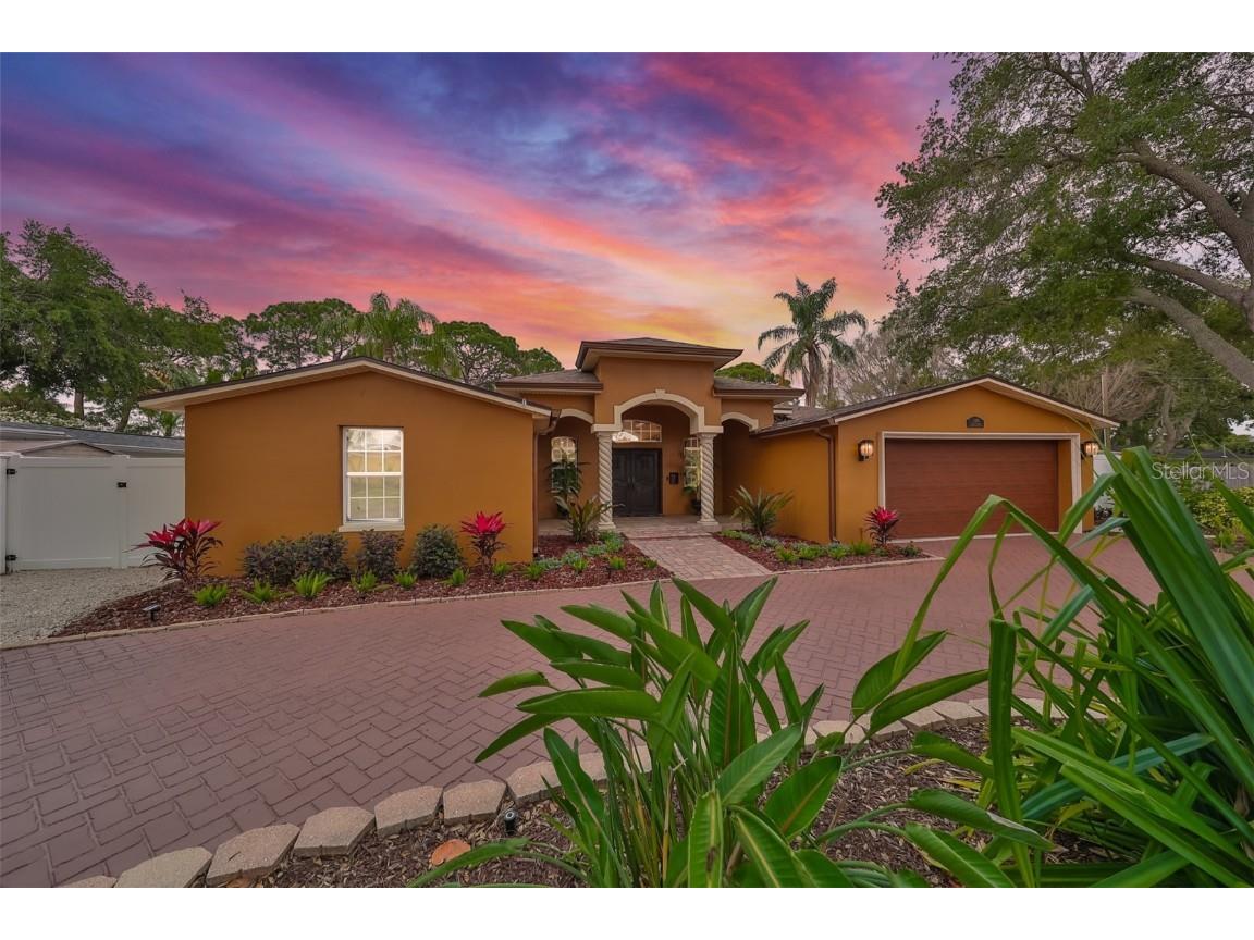 5418 Bayou Grande Boulevard NE Saint Petersburg FL 33703 U8237979 image1