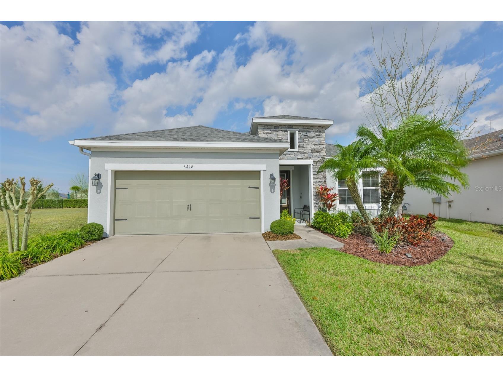 5418 Silver Sun Drive Apollo Beach FL 33572 TB8478446 image1