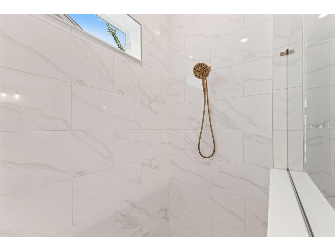 5418 Wayfarer Avenue Apollo Beach FL 33572 TB8423759 image33