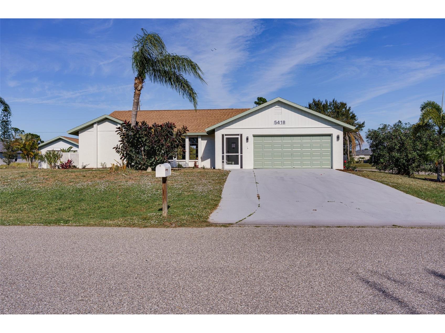 5418 White Avenue Port Charlotte FL 33981 A4675658 image1