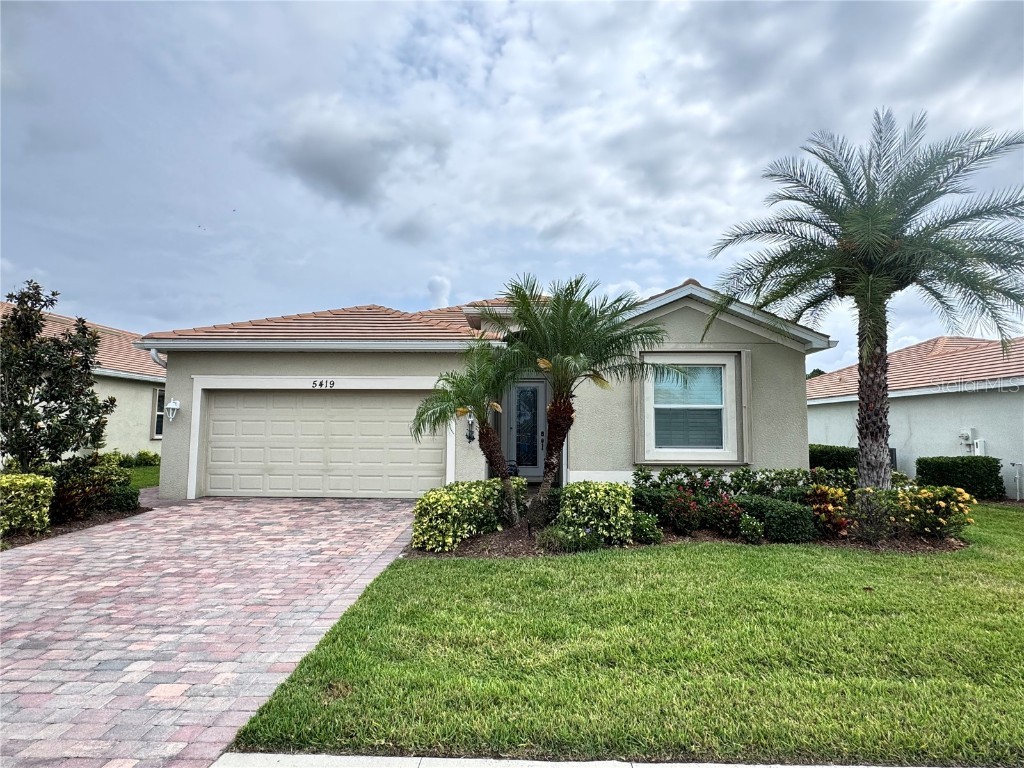 5419 Grand Cypress Boulevard, North Port, FL, 34287 MLS C7493118
