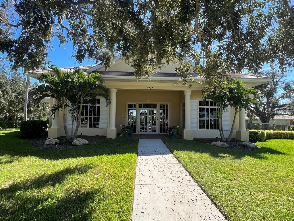 5419 Grand Cypress Boulevard North Port FL 34287 C7506786 image42