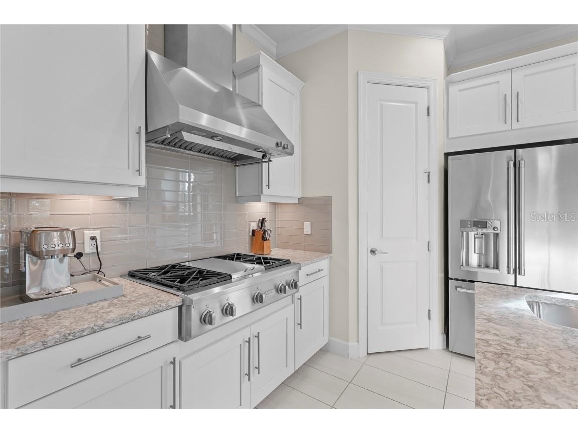 5419 Lago Maggio Street Sarasota FL 34238 A4673674 image11