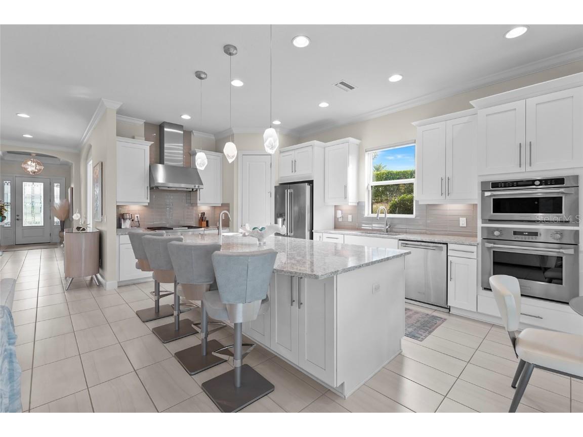 5419 Lago Maggio Street Sarasota FL 34238 A4673674 image8