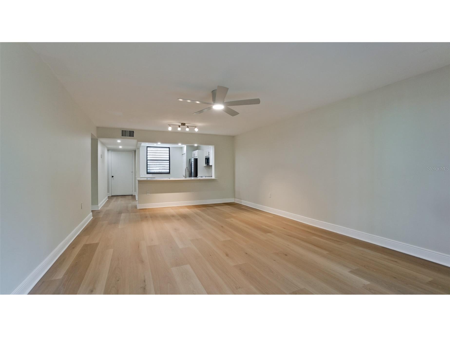 542 542 Lakeside Drive #542 Bradenton FL 34210 A4685625 image18