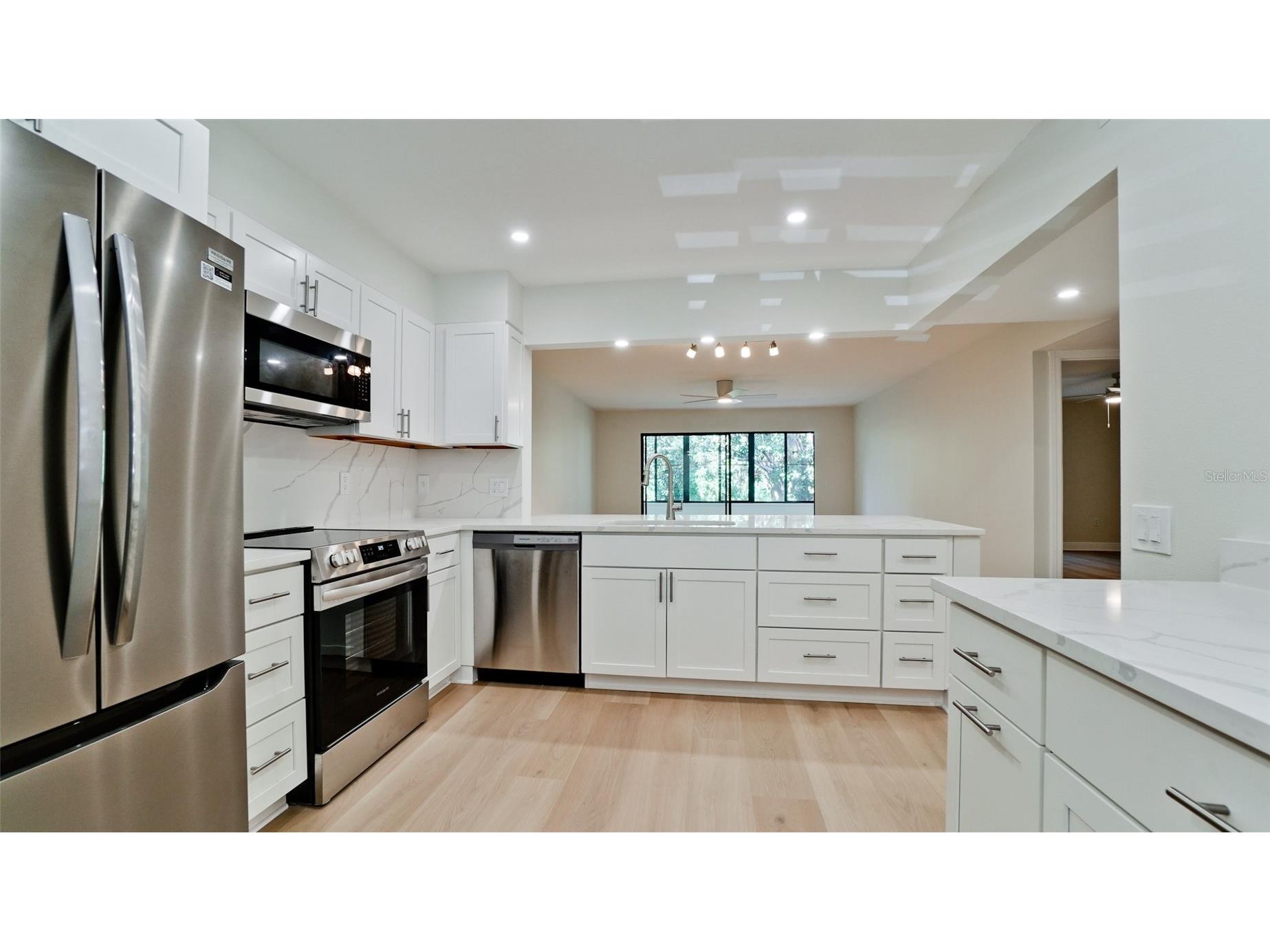 542 542 Lakeside Drive #542 Bradenton FL 34210 A4685625 image22