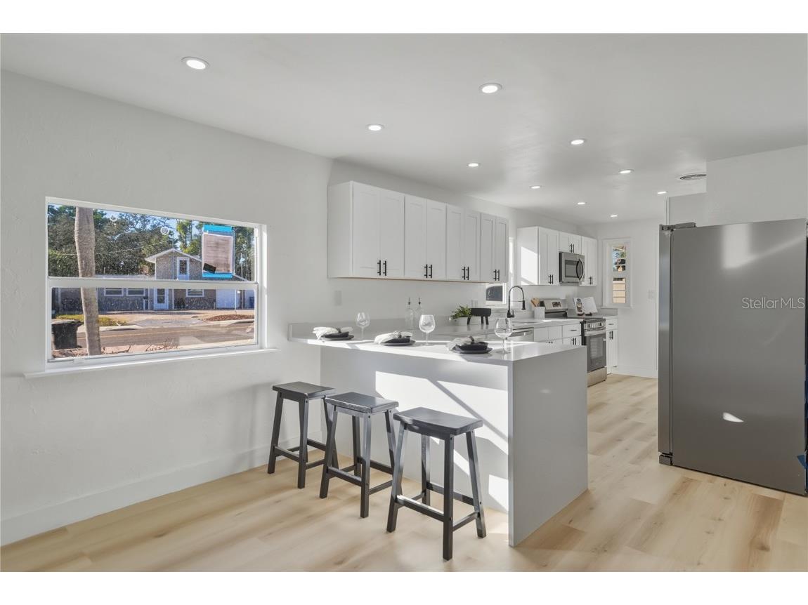 542 64th Street S Saint Petersburg FL 33707 TB8447857 image11