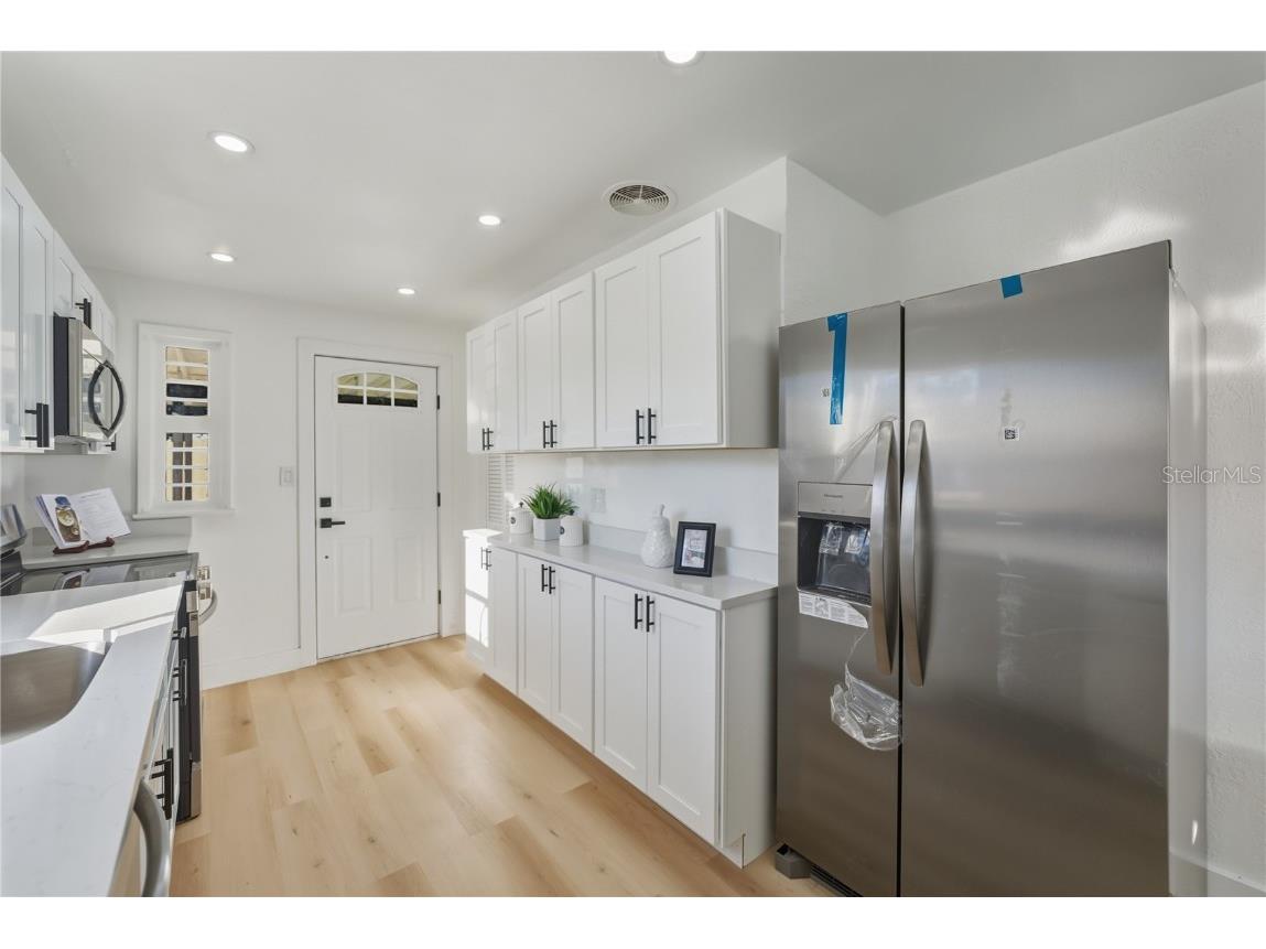 542 64th Street S Saint Petersburg FL 33707 TB8447857 image15