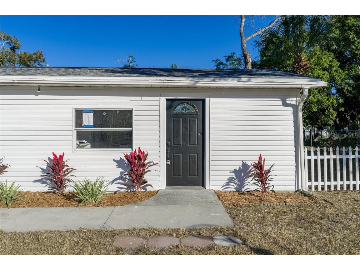 542 64th Street S Saint Petersburg FL 33707 TB8447857 image2