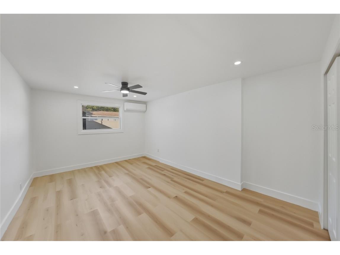 542 64th Street S Saint Petersburg FL 33707 TB8447857 image24