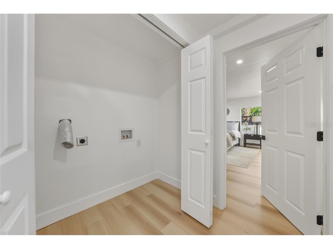 542 64th Street S Saint Petersburg FL 33707 TB8447857 image27