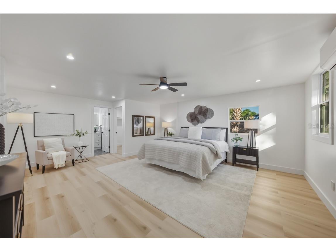 542 64th Street S Saint Petersburg FL 33707 TB8447857 image28