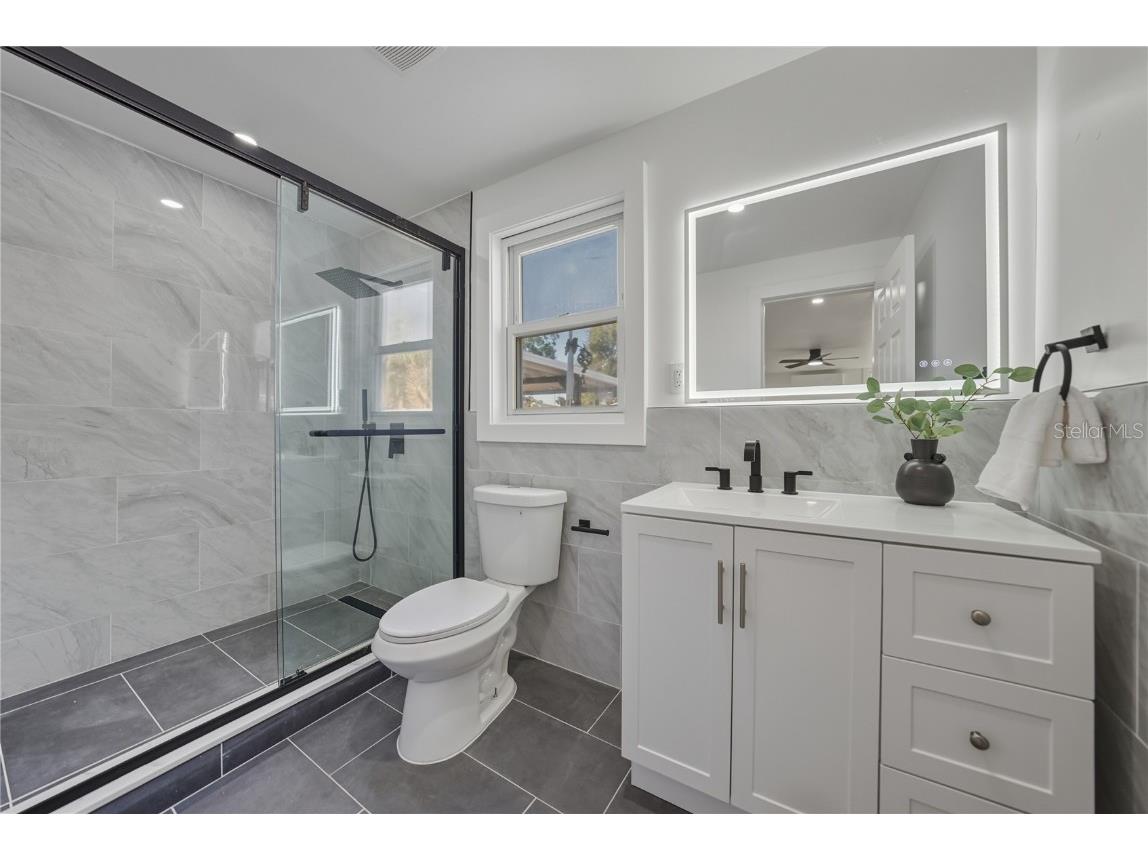 542 64th Street S Saint Petersburg FL 33707 TB8447857 image36