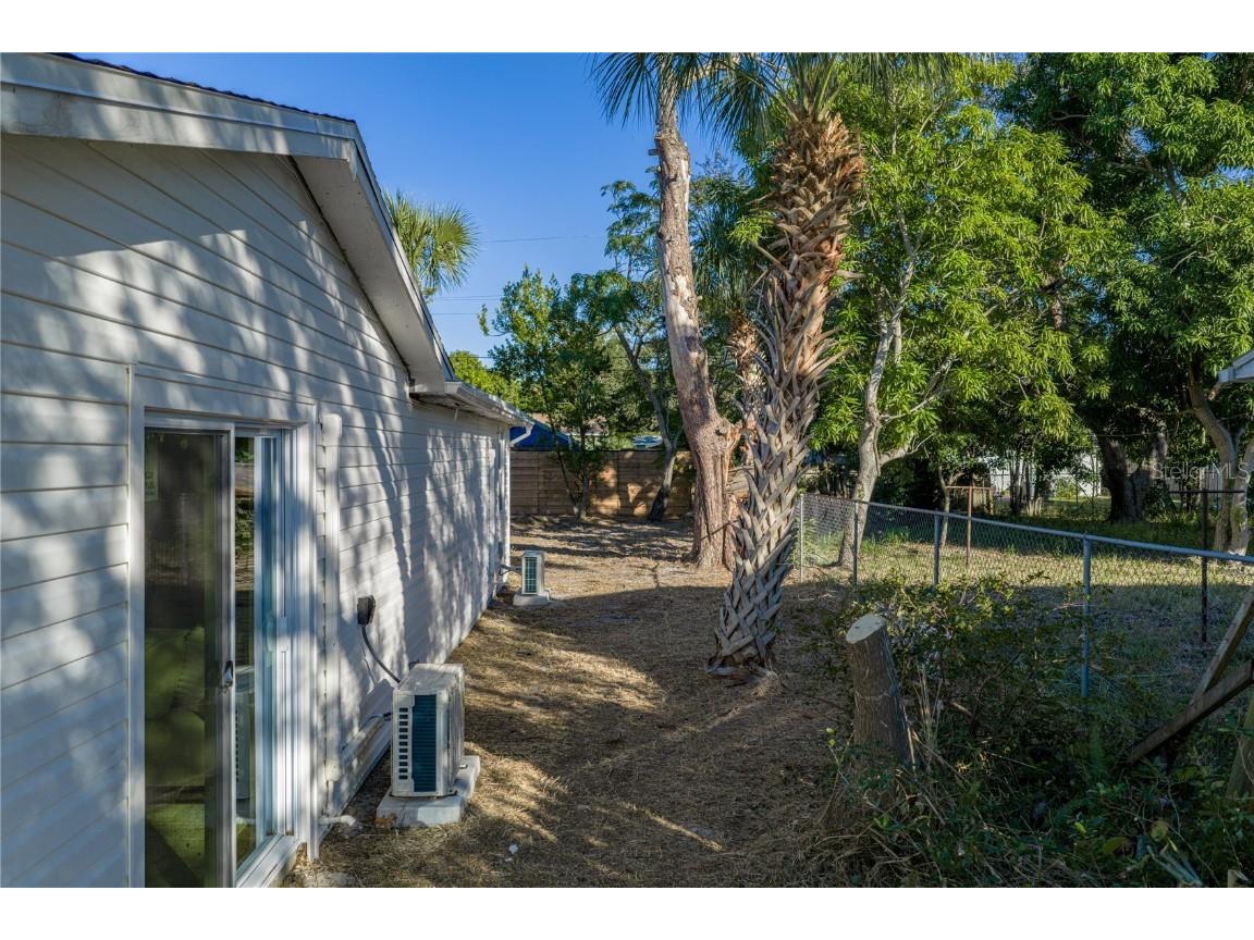 542 64th Street S Saint Petersburg FL 33707 TB8447857 image41