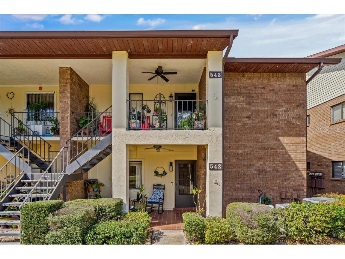 542 Belltower Avenue Deltona FL 32725 V4941283 image1