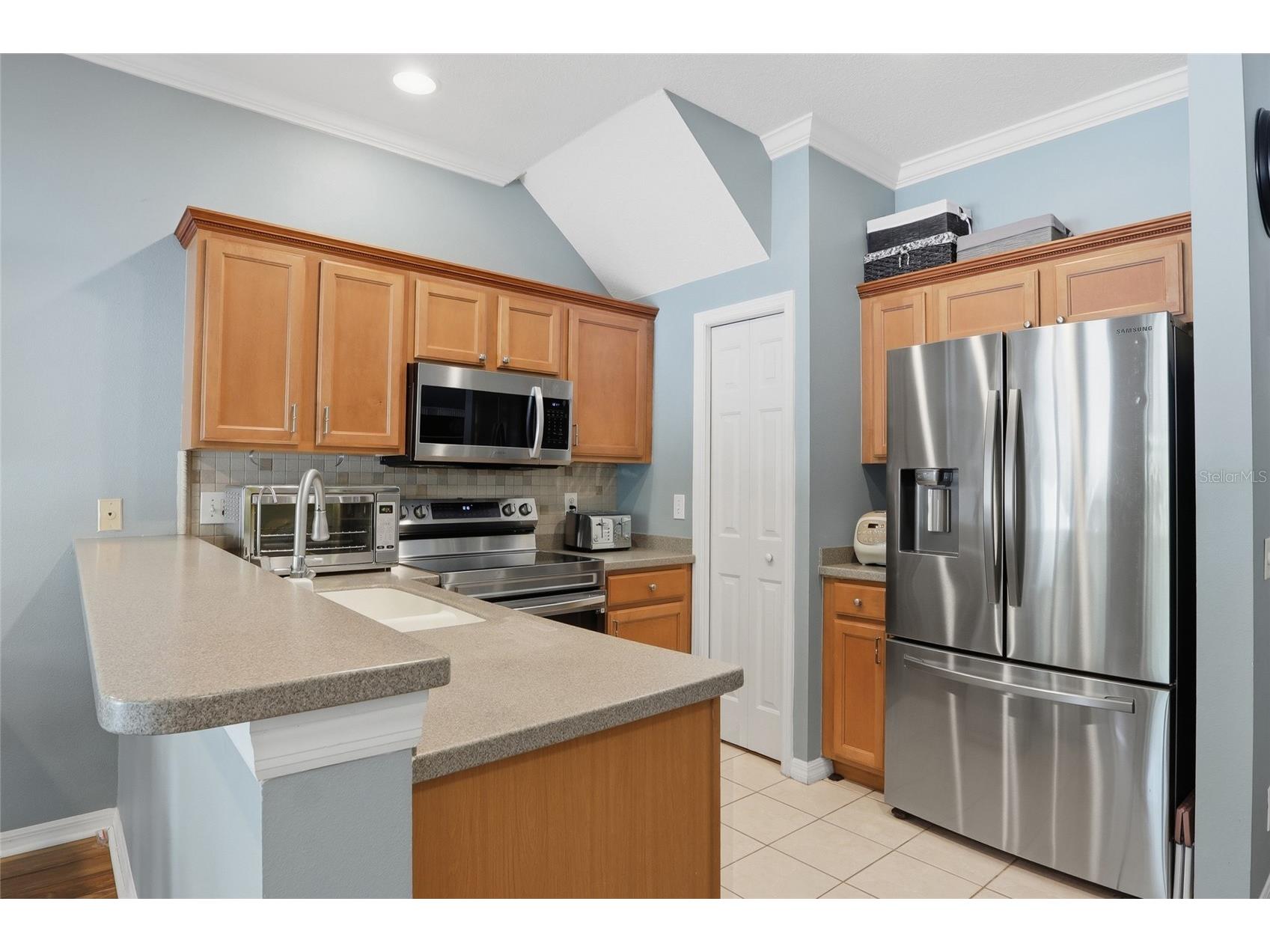 542 Black Lion Drive NE Saint Petersburg FL 33716 TB8494029 image13