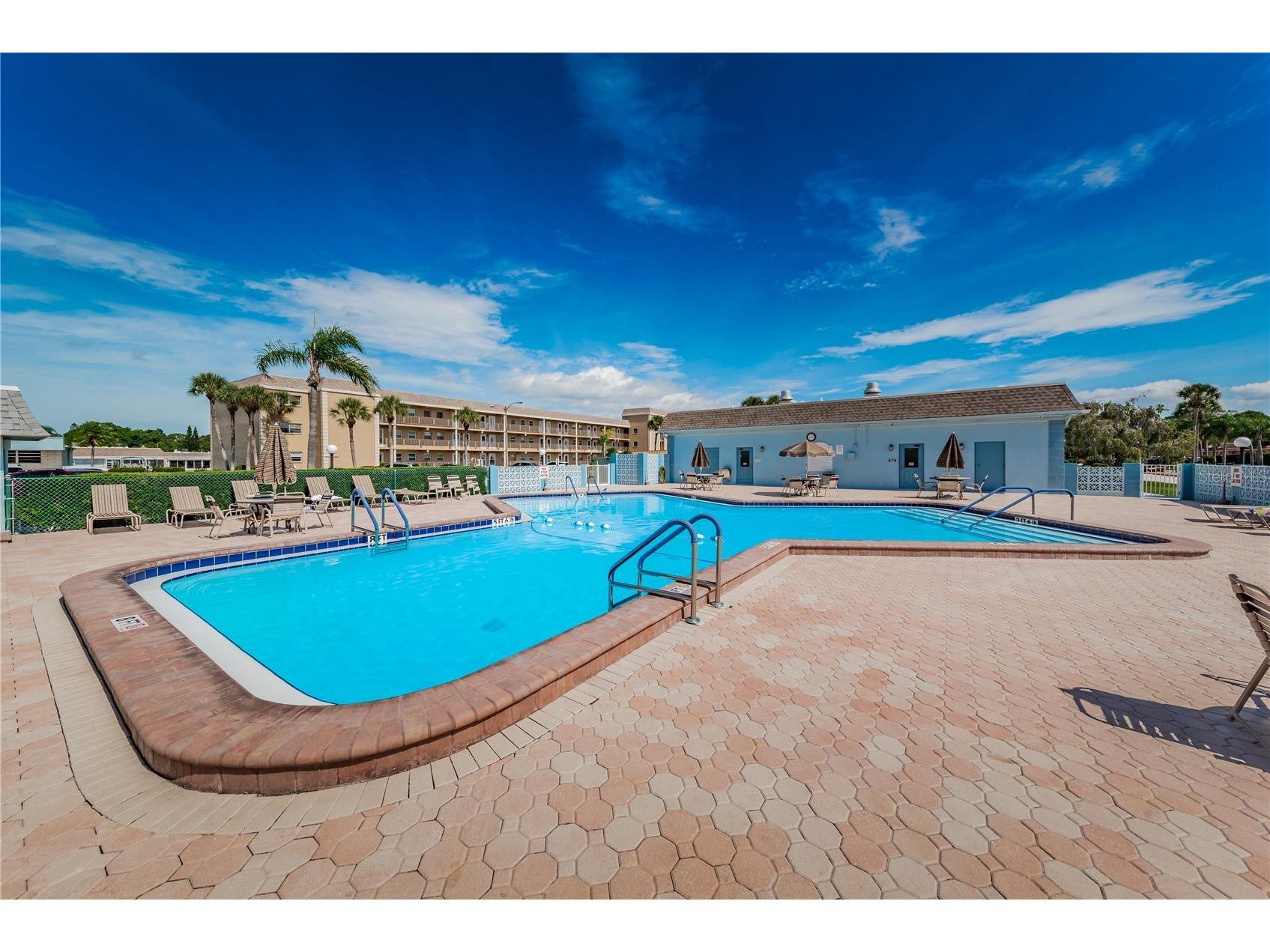 542 Boca Ciega Point Boulevard N #2108 Madeira Beach FL 33708 TB8521724 image40