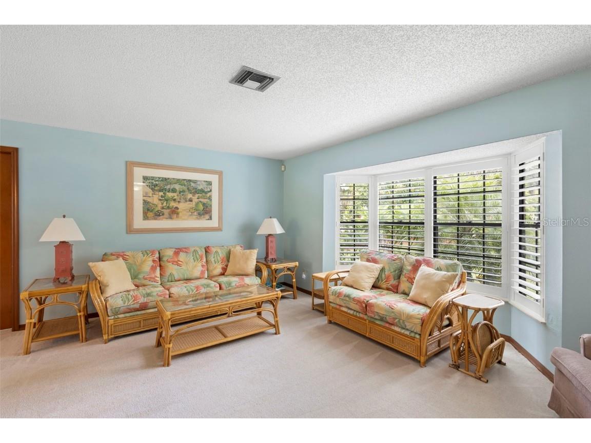 542 Cleo Lane Deltona FL 32738 - BIG LAKE & LAKE SIDNEY V4944742 image4