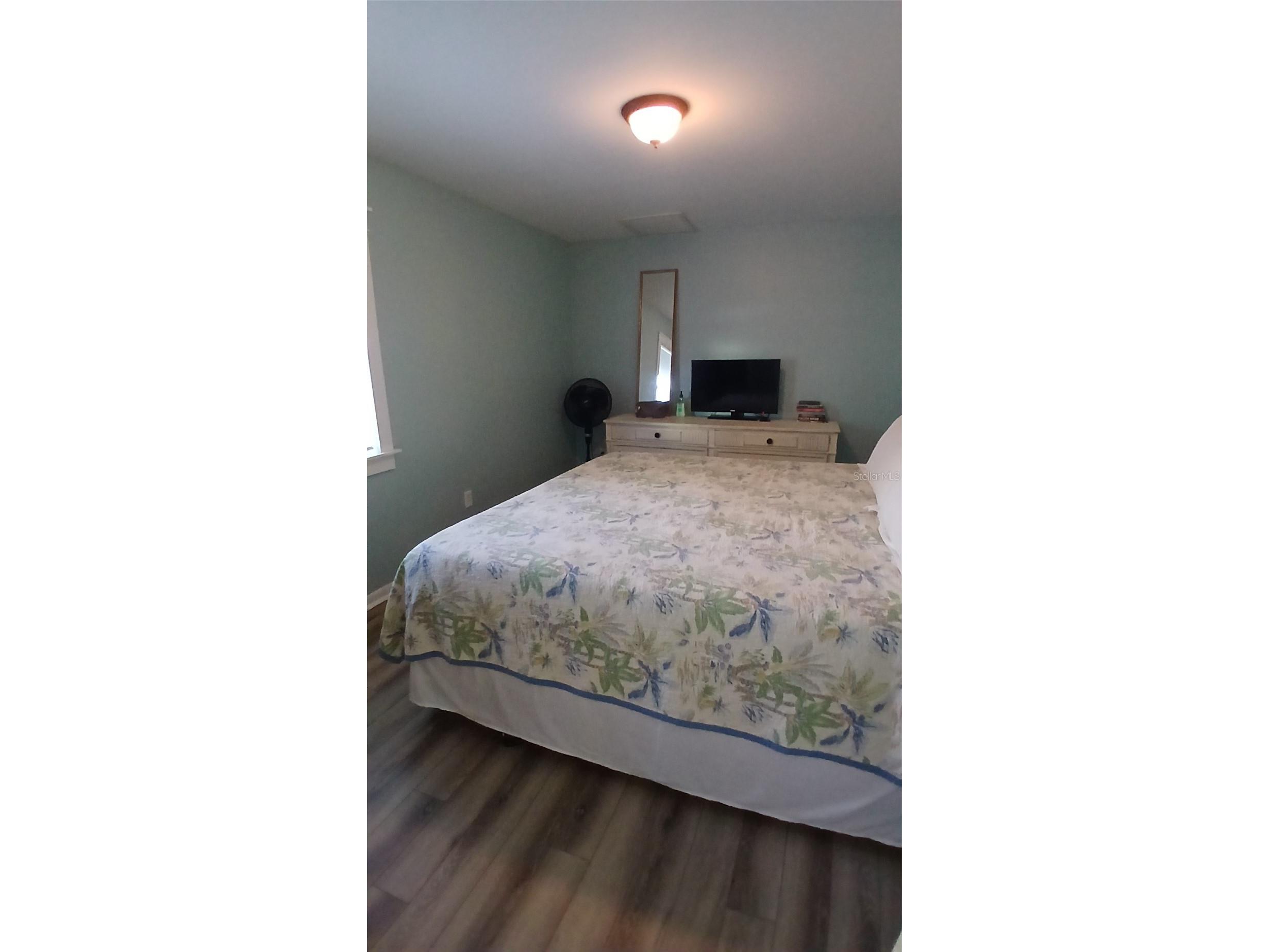 542 Division Street Tarpon Springs FL 34689 TB8483670 image14