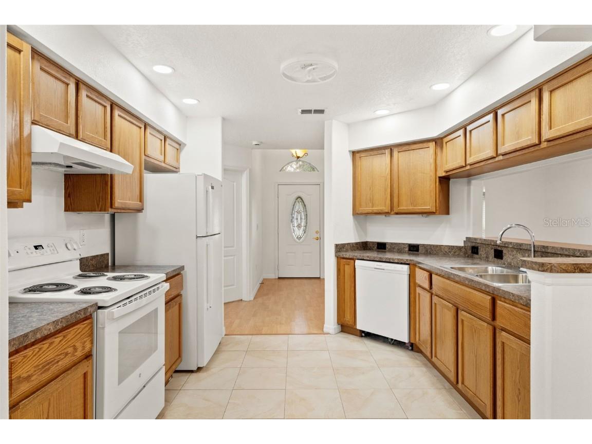 542 Fairbanks Road Spring Hill FL 34608 W7881051 image16