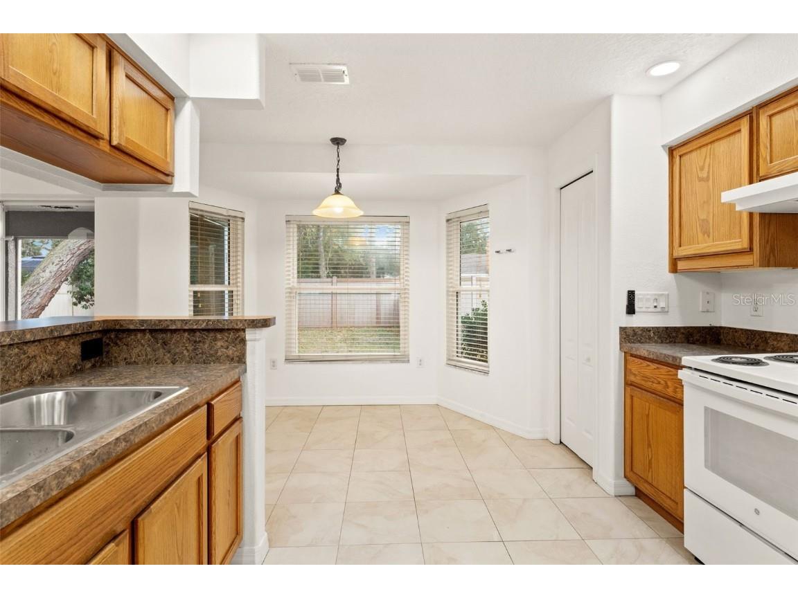 542 Fairbanks Road Spring Hill FL 34608 W7881051 image17