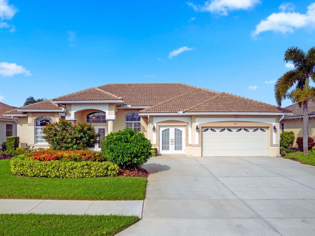 542 Lake Of The Woods Drive Venice FL 34293 - LAKE MEREDITH N6128923 image1