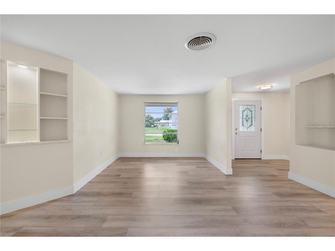 542 Lakehurst Avenue NW Port Charlotte FL 33952 C7512803 image12