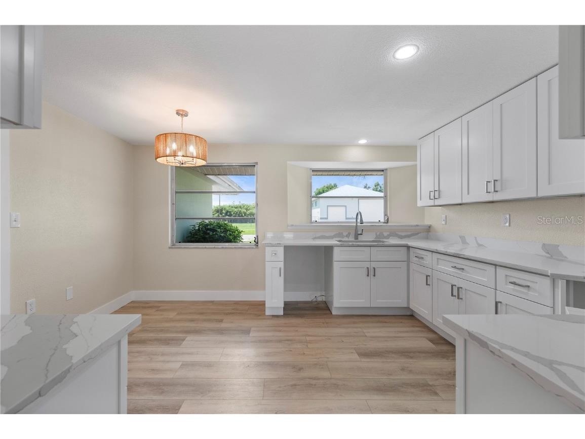 542 Lakehurst Avenue NW Port Charlotte FL 33952 C7512803 image22