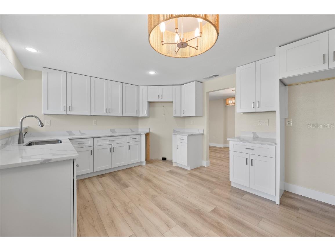 542 Lakehurst Avenue NW Port Charlotte FL 33952 C7512803 image25