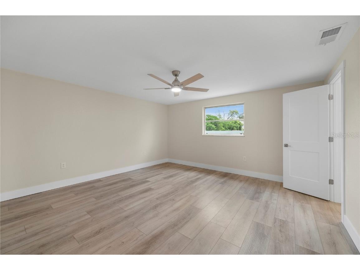 542 Lakehurst Avenue NW Port Charlotte FL 33952 C7512803 image27