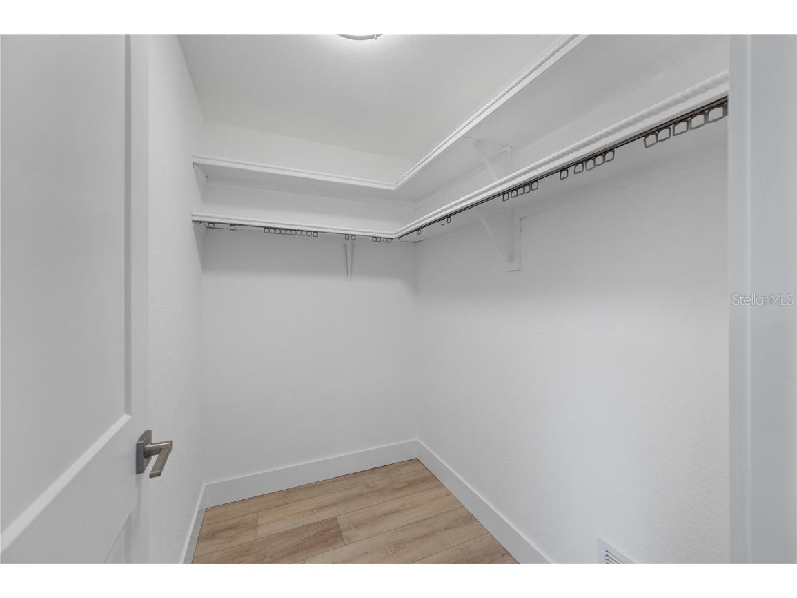 542 Lakehurst Avenue NW Port Charlotte FL 33952 C7512803 image29