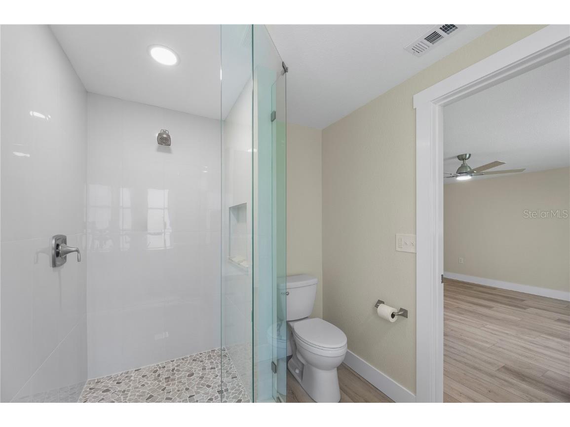 542 Lakehurst Avenue NW Port Charlotte FL 33952 C7512803 image32