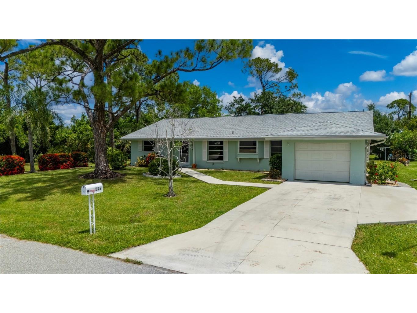 542 Lakehurst Avenue NW Port Charlotte FL 33952 C7512803 image54