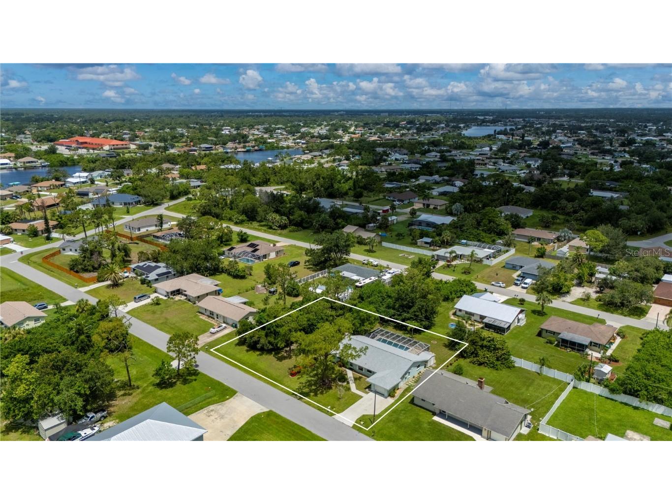 542 Lakehurst Avenue NW Port Charlotte FL 33952 C7512803 image55