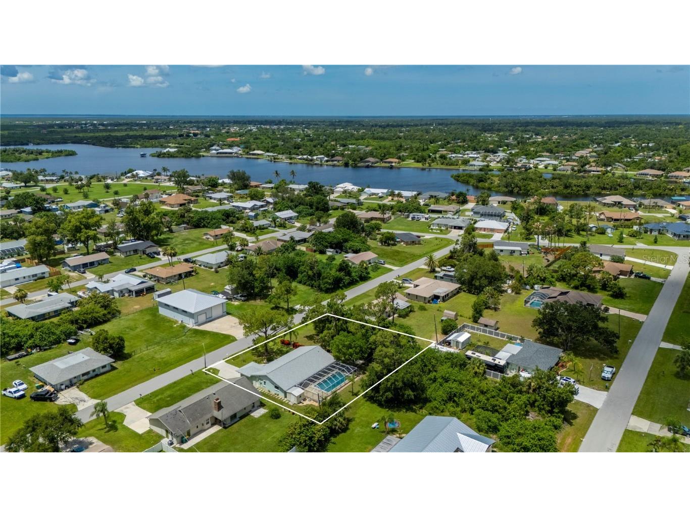 542 Lakehurst Avenue NW Port Charlotte FL 33952 C7512803 image57