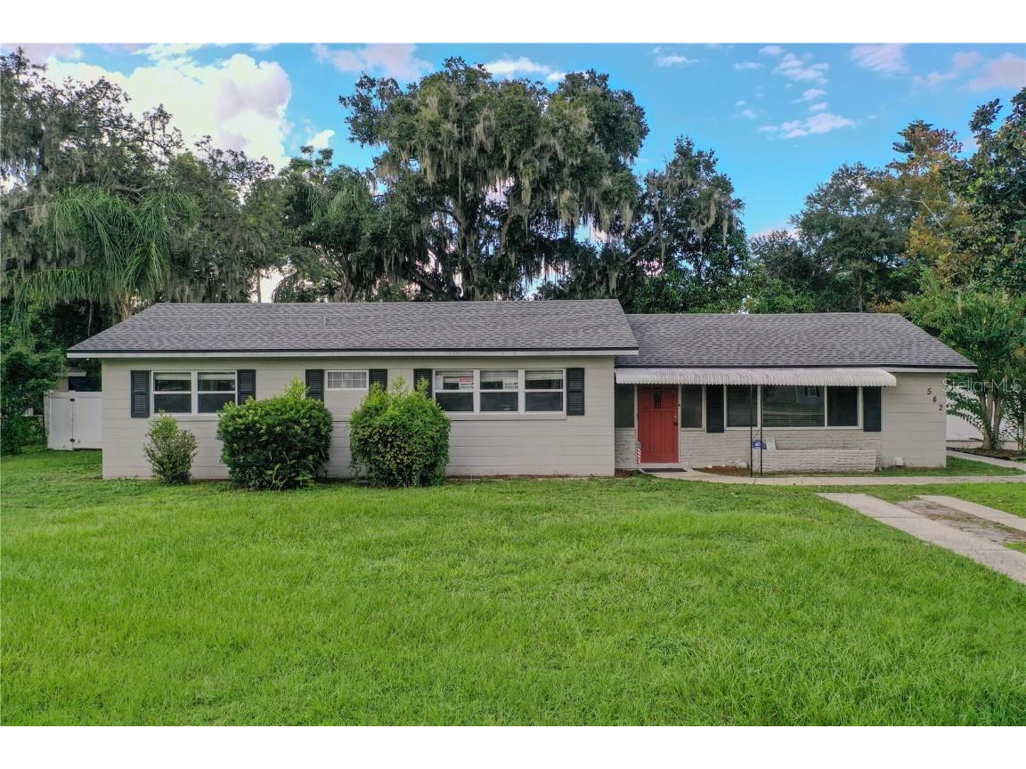 542 Longfellow Boulevard Lakeland FL 33801 P4936304 image1