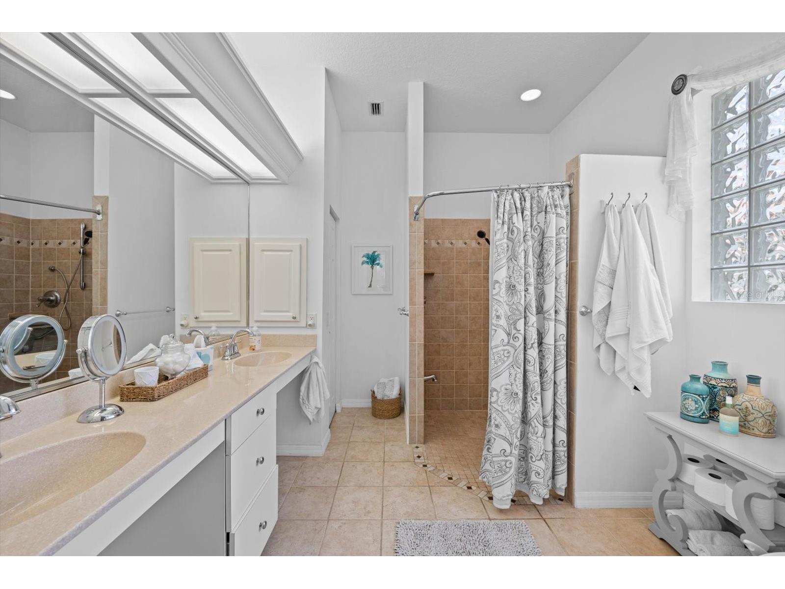 542 Misty Pine Drive Venice FL 34292 A4689227 image44