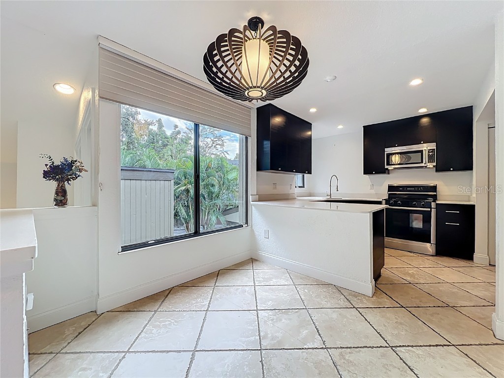 542 S Osceola Avenue #34 Orlando FL 32801 V4945470 image5