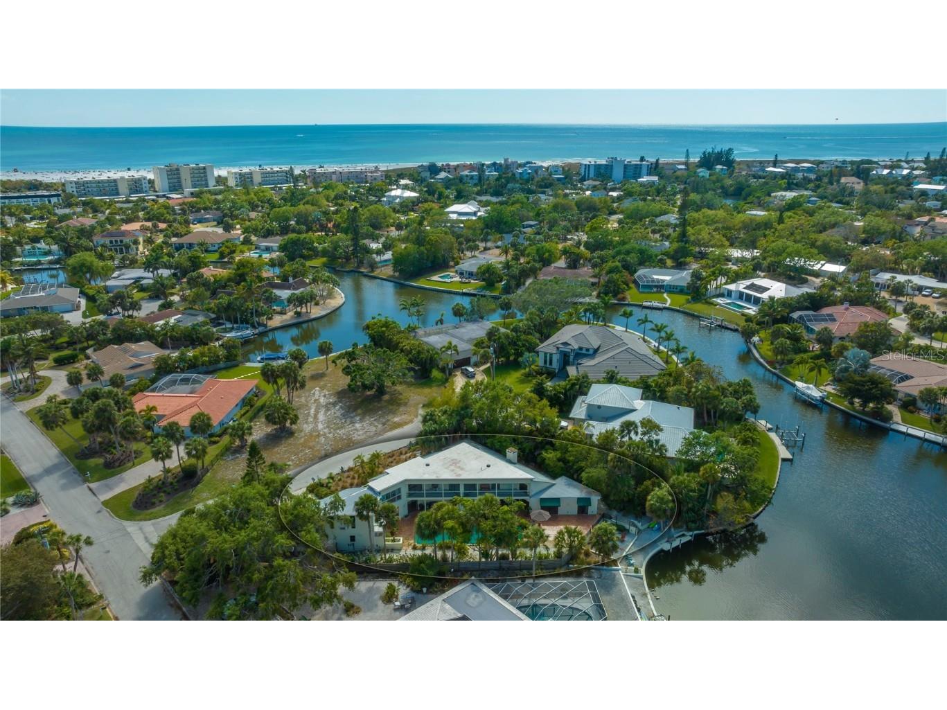 5420 Azure Way Sarasota FL 34242 - GRAND CANAL A4563356 image1