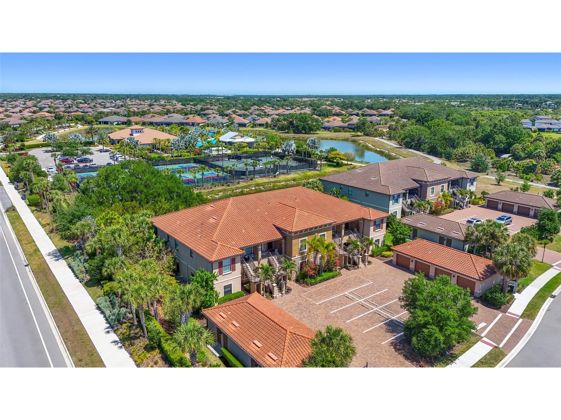 5420 Cicernone Street #203 Sarasota FL 34238 A4691603 image37