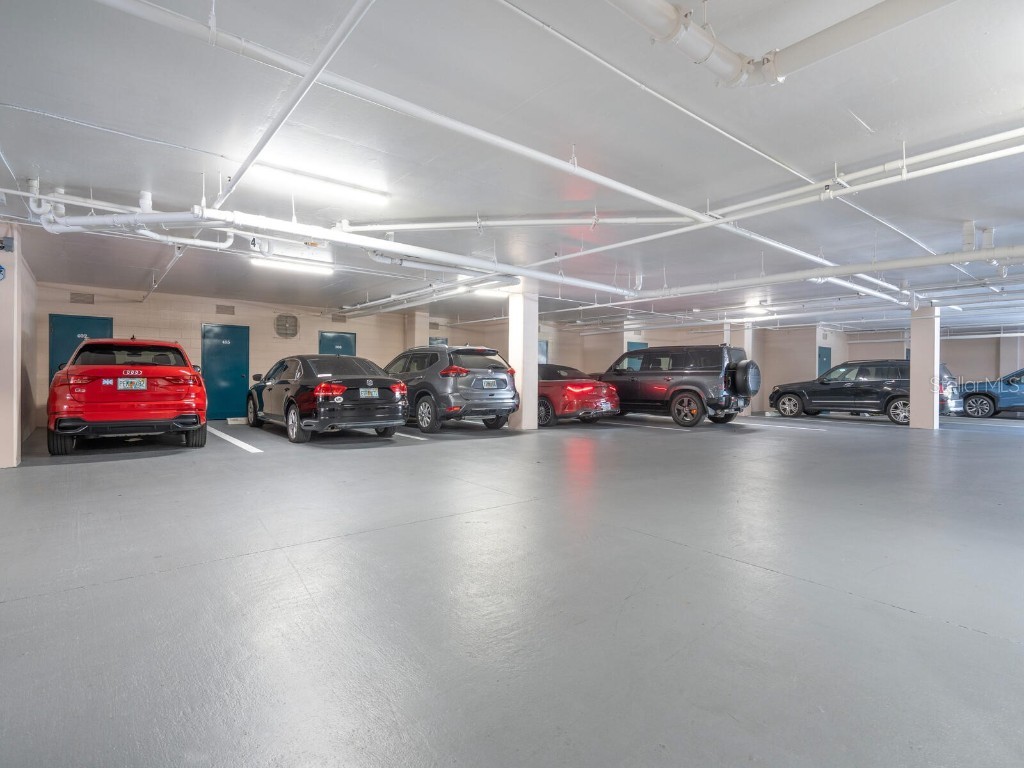 5420 Eagles Point Circle #106 Sarasota FL 34231 A4653207 image36