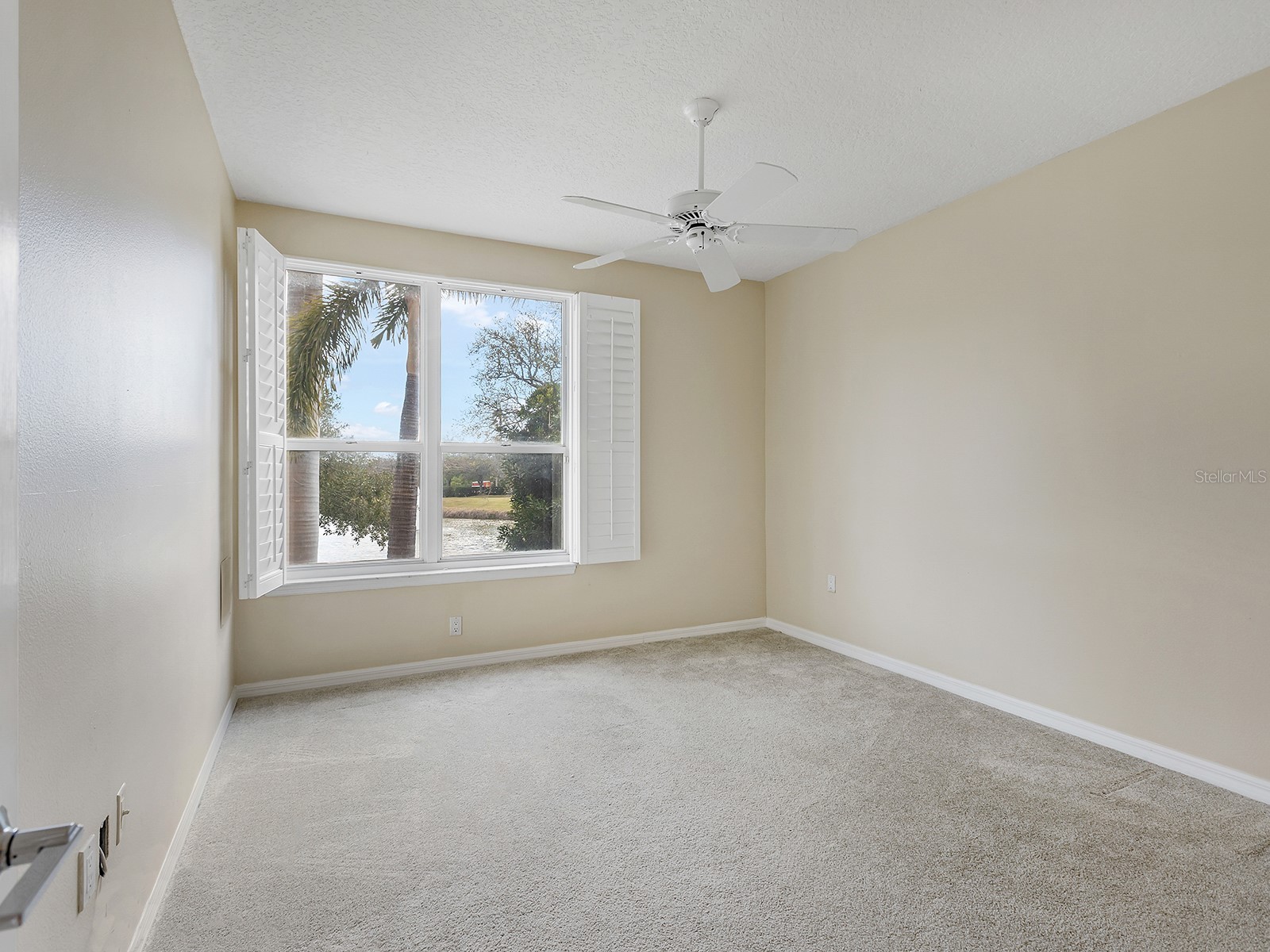 5420 Eagles Point Circle #106 Sarasota FL 34231 A4684787 image27