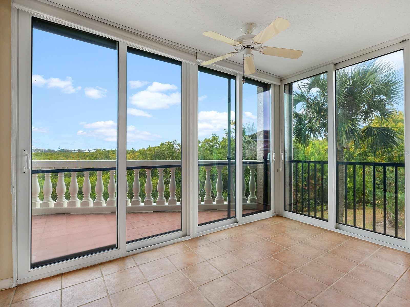 5420 Eagles Point Circle #106 Sarasota FL 34231 A4684787 image32